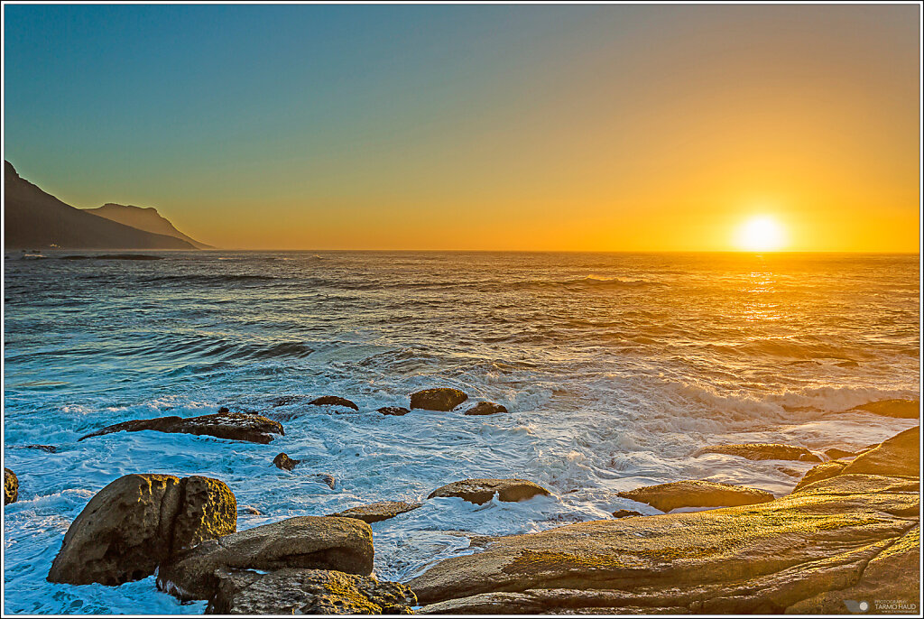 Sunset at Cape Town beach